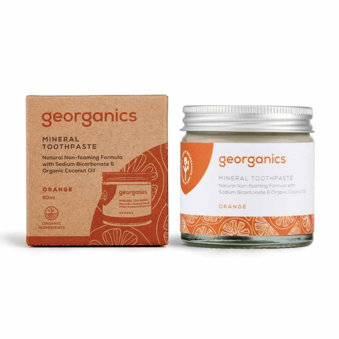 georganics-nachhaltige-zahnpasta-im-glas-orange