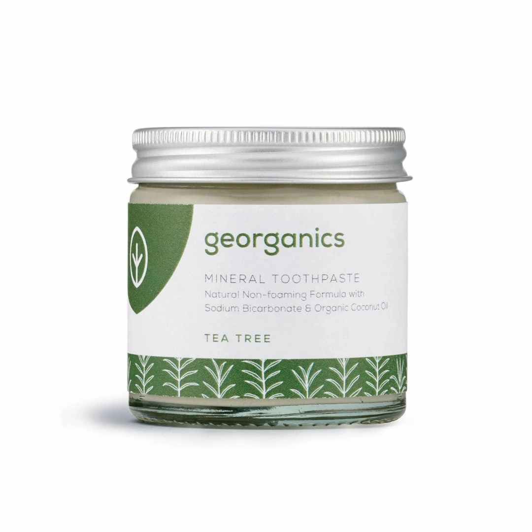 georganics-nachhaltige-zahnpasta-im-glas-teebaumoel
